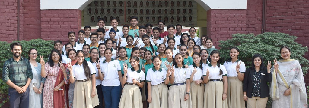 Woodlanders Excelled in Grade -10 and 12
